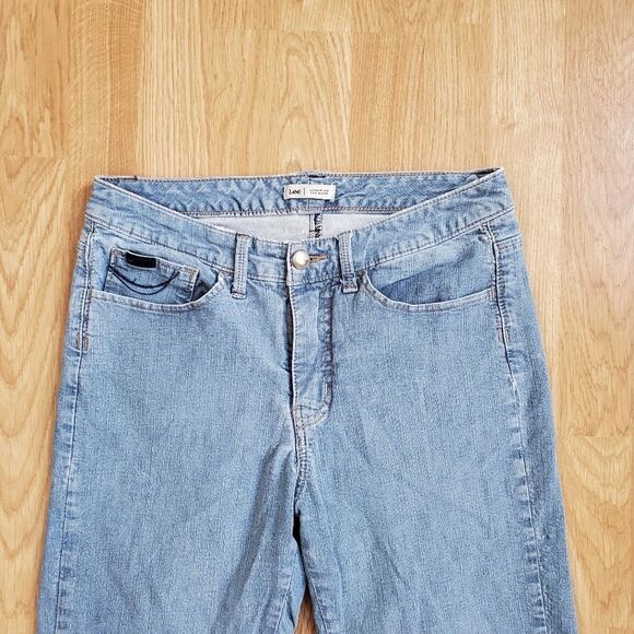 Lee Women's Lower On The Waist Cropped Jeans Blue Size 8 ..28 x 19 - Picture 2 of 12